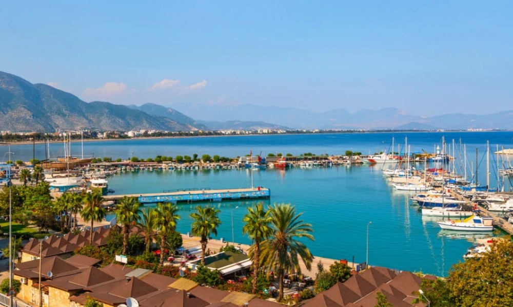 Antalya Havalimanı (AYT) - Finike Transfer